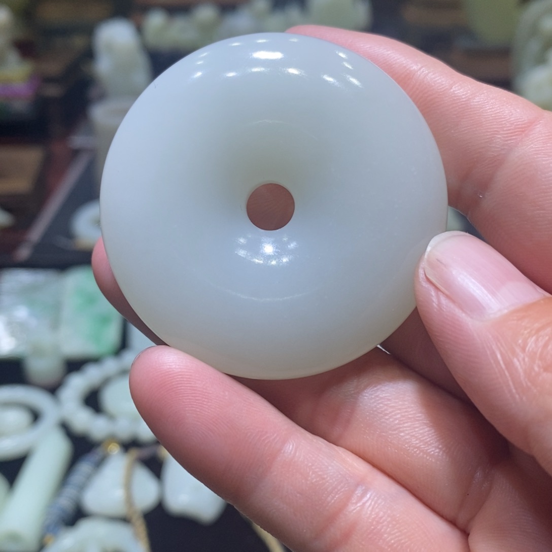 和田玉挂件未镶嵌静*