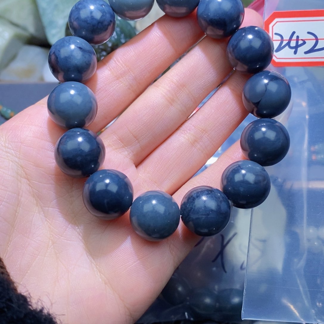 和田玉和田玉边角料随机发未镶嵌