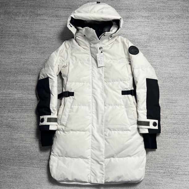 99新 CANADA GOOSE 加拿大鹅 XS 白色黑标Bennett派克大衣羽绒服