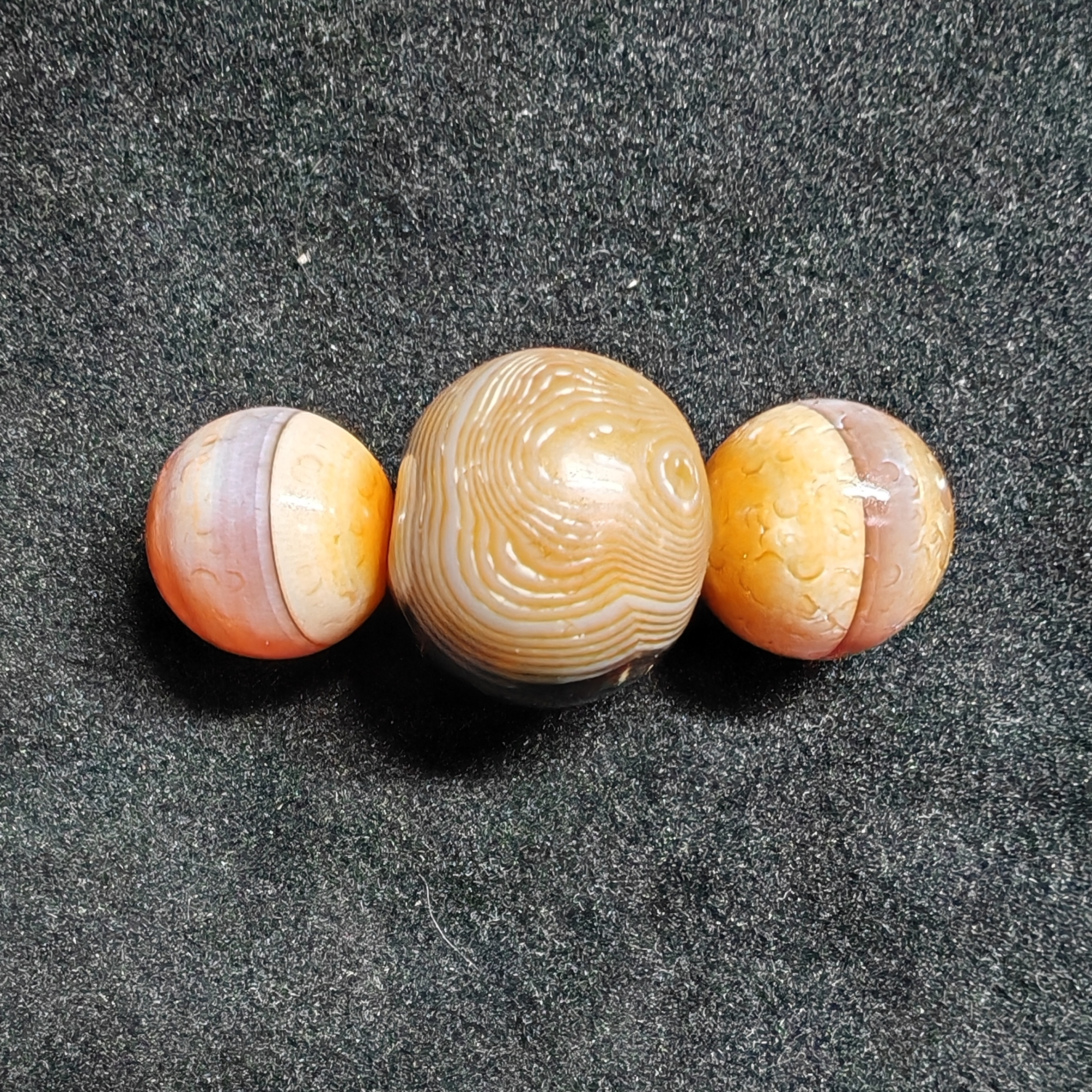 （1月26日福袋3）一颗大眼挂金皮缠丝大糖球和2颗金皮奶皮糖圆珠