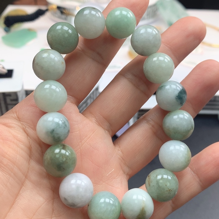 翡翠未镶嵌颈饰天然翡翠A货