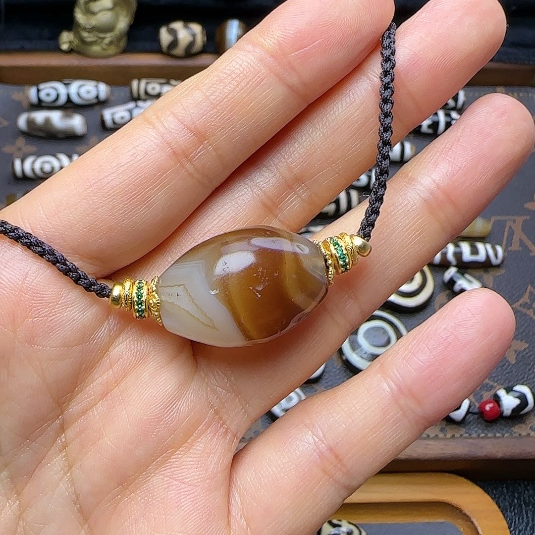 【闪购商品】玛瑙/玉髓颈饰未镶嵌?****吊坠