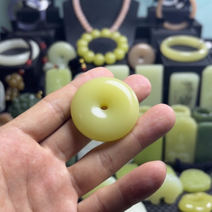 【闪购商品】和田玉未镶嵌颈饰