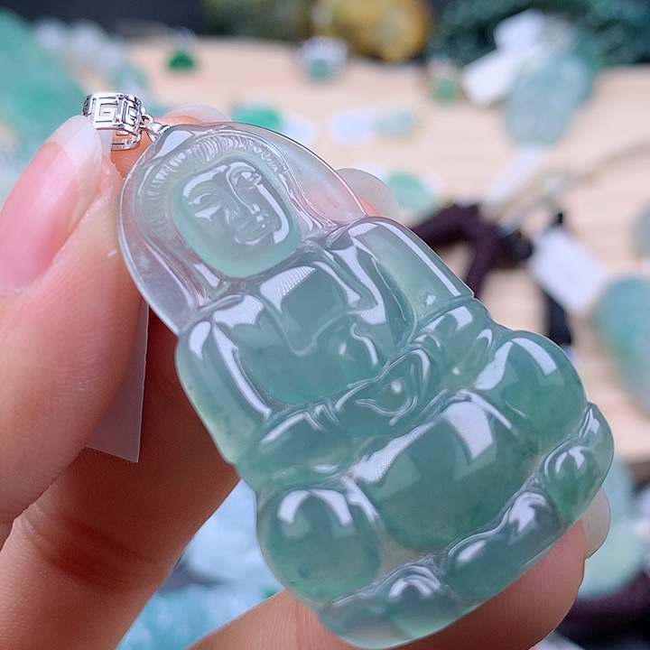 【闪购商品】翡翠颈饰18K金镶嵌成****子翡翠吊坠