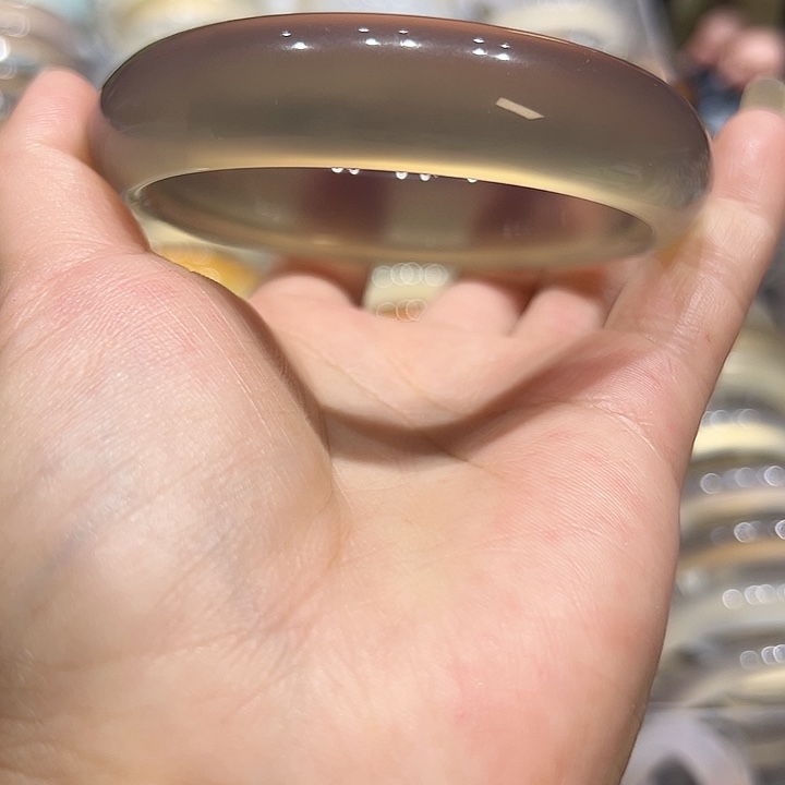 乘***浪玛瑙/玉髓手镯未镶嵌