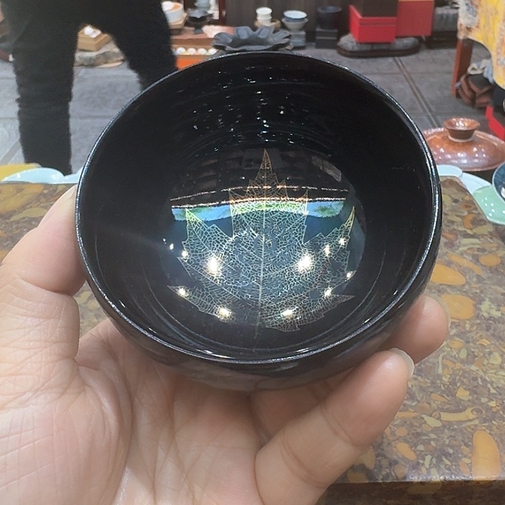 盏杯一个，瓷。。品茗