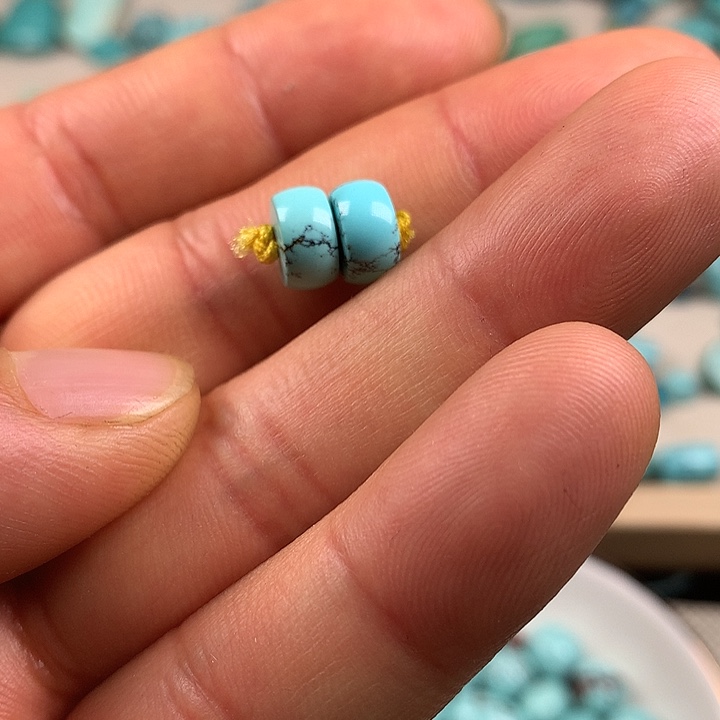 天然原矿南红珠子