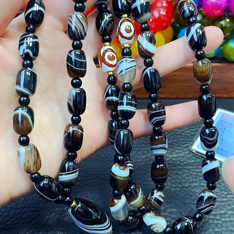 玛瑙/玉髓手链未镶嵌藏珠