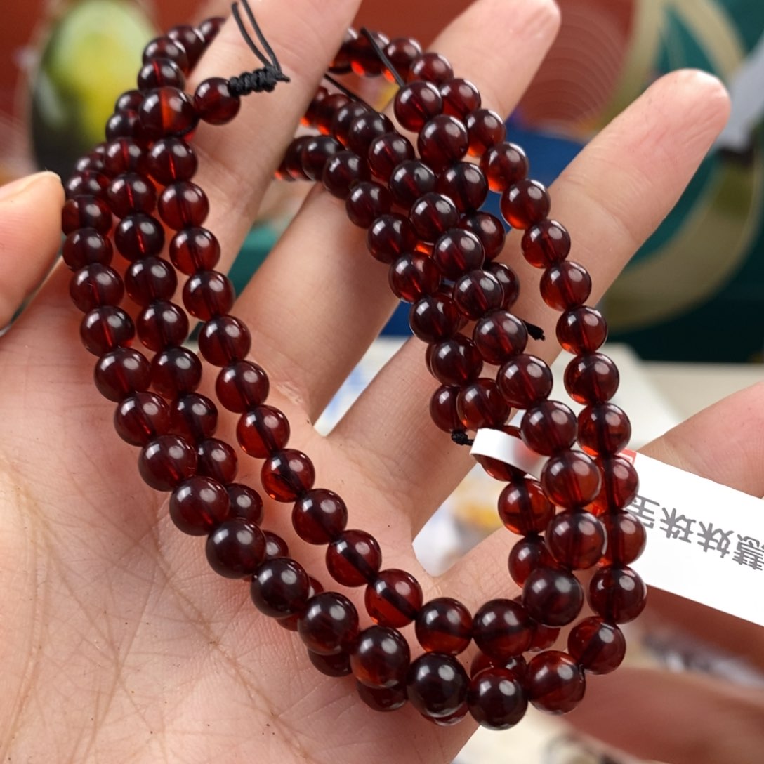 未镶嵌琥珀珠宝奇石