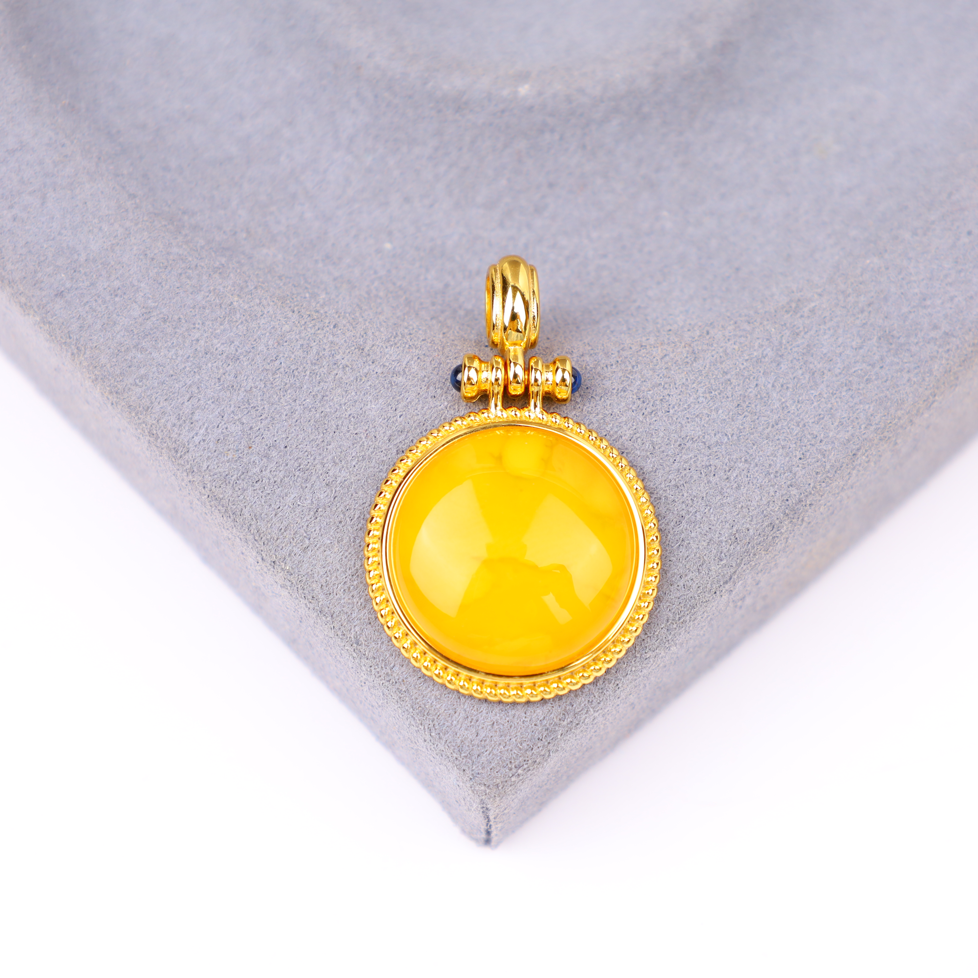 【心如珠宝赐福】蜜蜡圆牌吊坠 250220070129