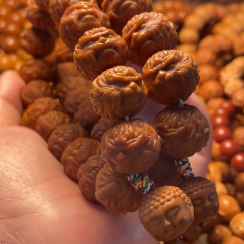 手串猴头核桃冷***子舞台