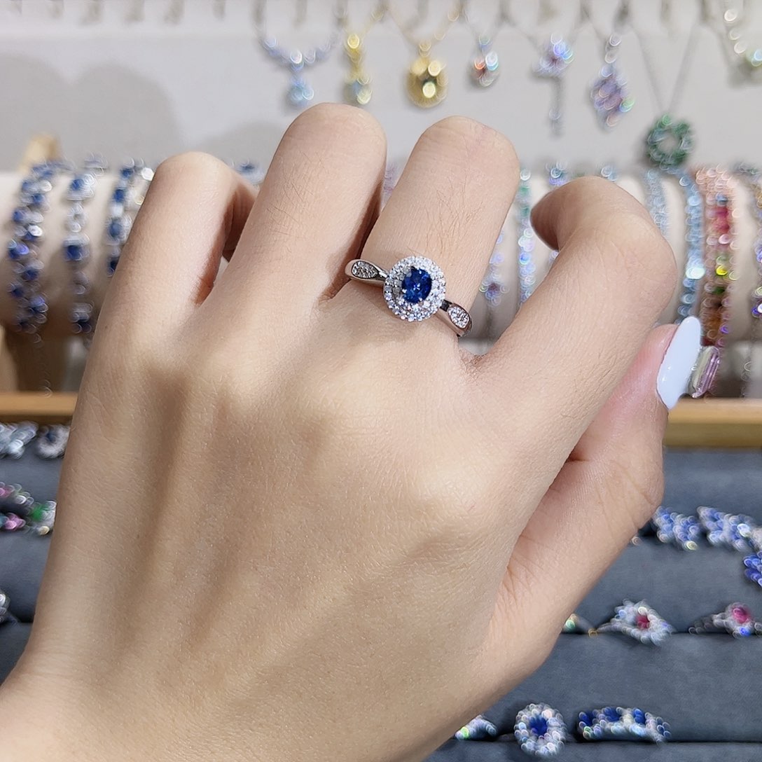 蓝宝石戒指银S925镶嵌