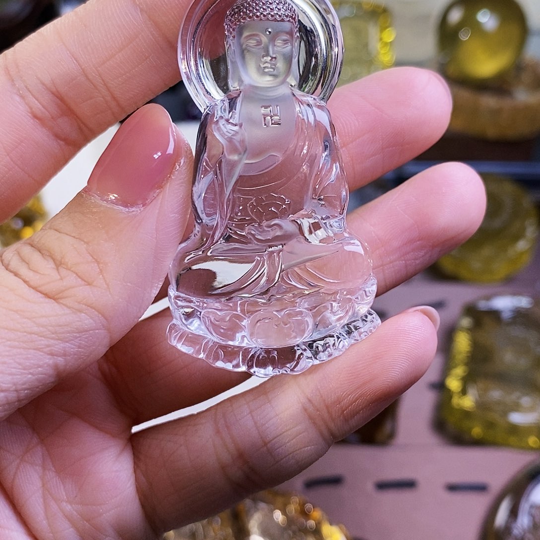 水晶天然水晶吊坠漂亮赠珠链未镶嵌记**此