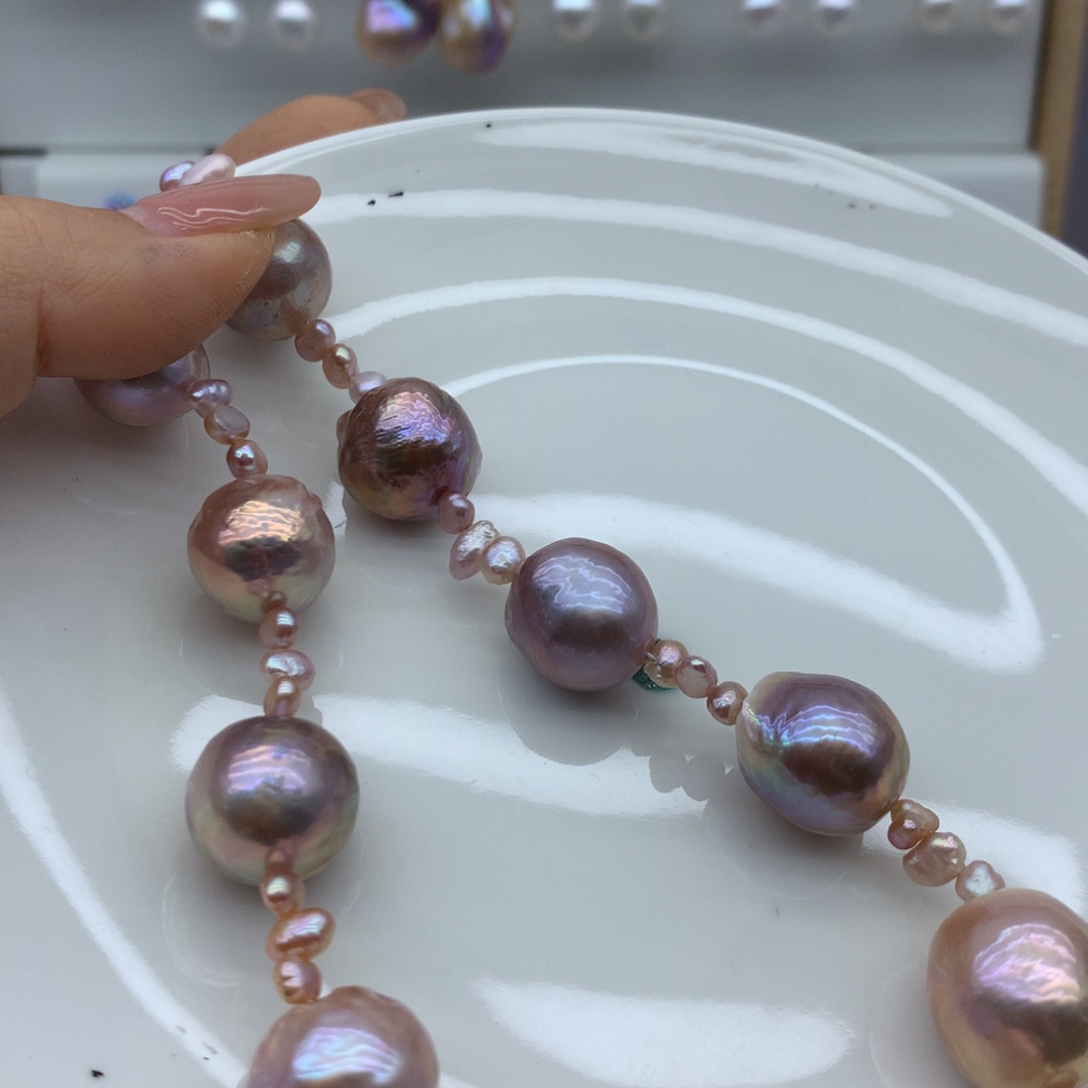 小***寒未镶嵌颈饰淡水珍珠