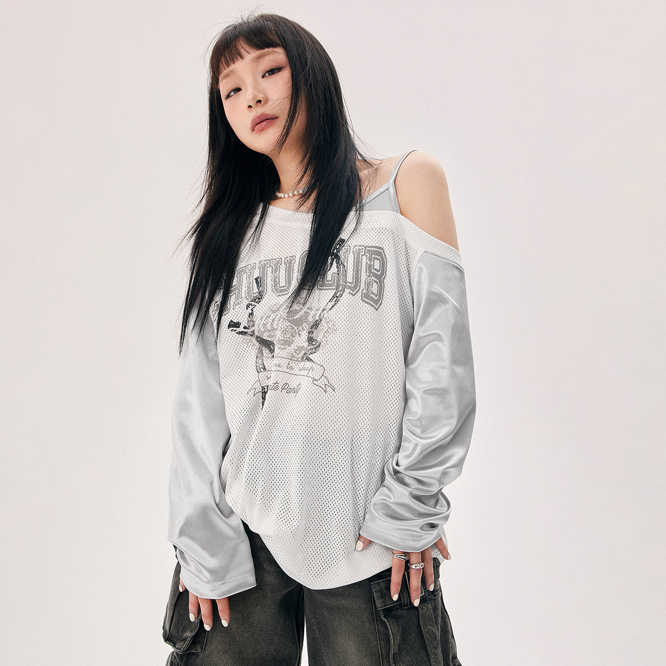 CHUU夏季女装假两件设计拼接百搭撞色露肩辣妹街头风百搭T恤