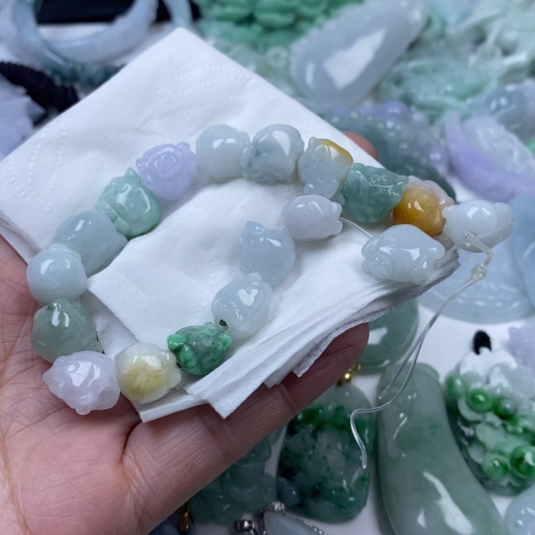 颈饰未镶嵌翡翠翡翠