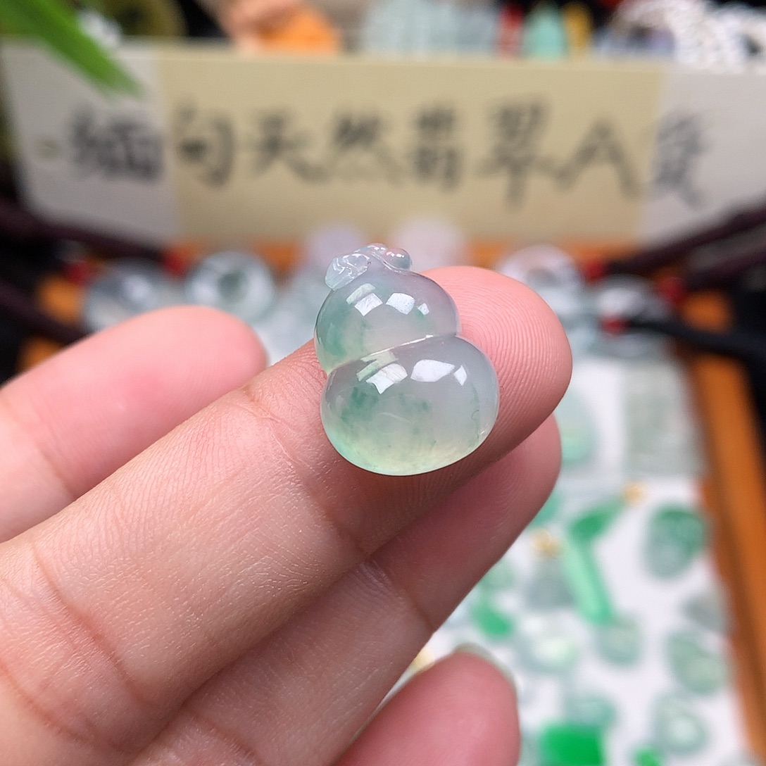 翡翠散珠缅甸天然A货翡翠冰种葫芦