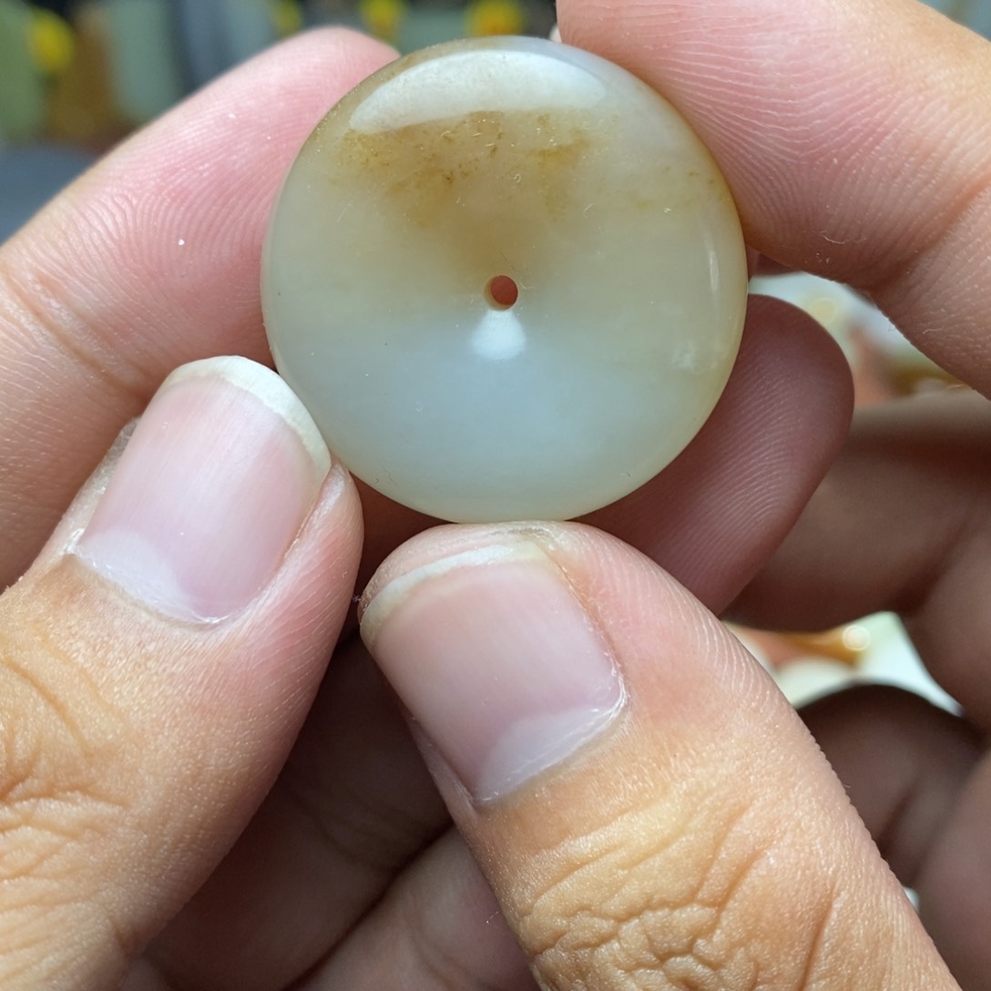 和田玉未镶嵌吊坠(不含链)