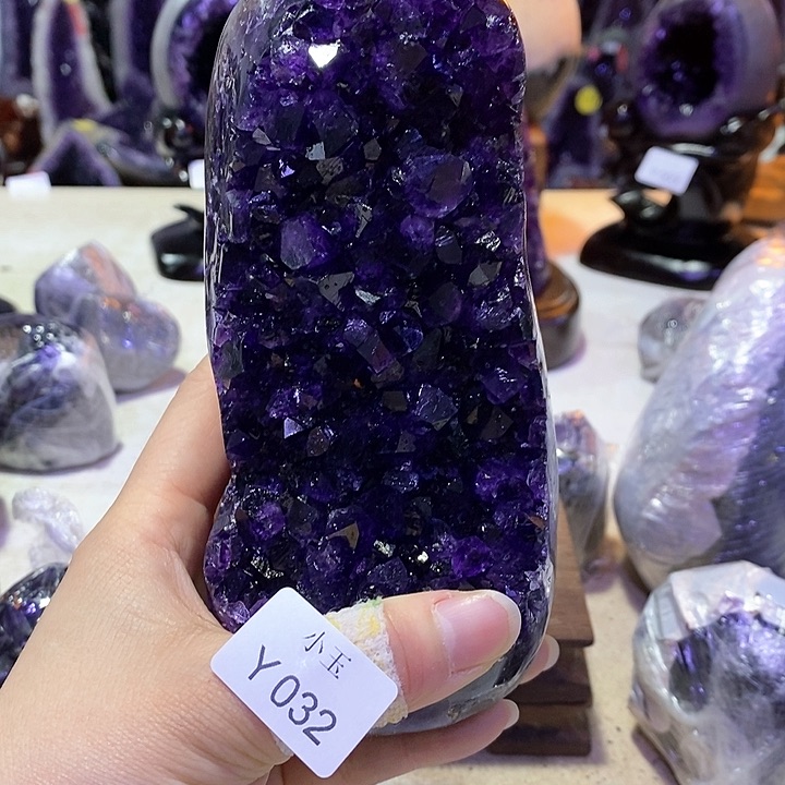 水晶摆件未镶嵌摆件