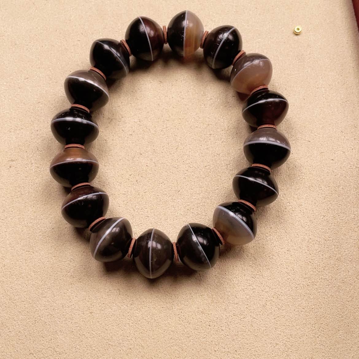 【闪购商品】玛瑙/玉髓未镶嵌珠宝半成品人***间