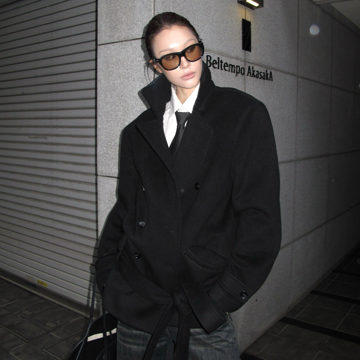 0122stepll 高智精英感 黑色大衣女宽松正肩廓形收腰短款毛呢外套