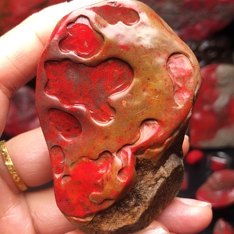 昌化鸡血石昌化鸡血石原石