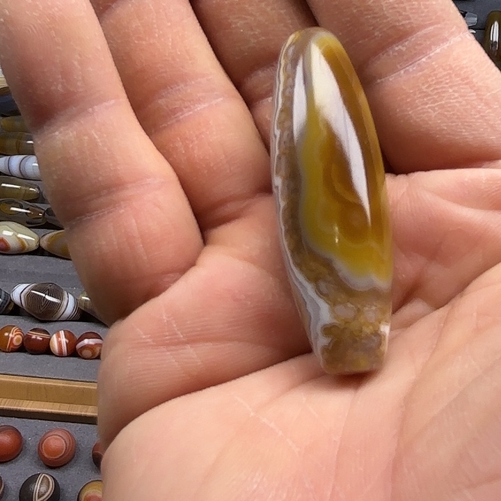 雪***玛瑙/玉髓（覆膜）未镶嵌颈饰