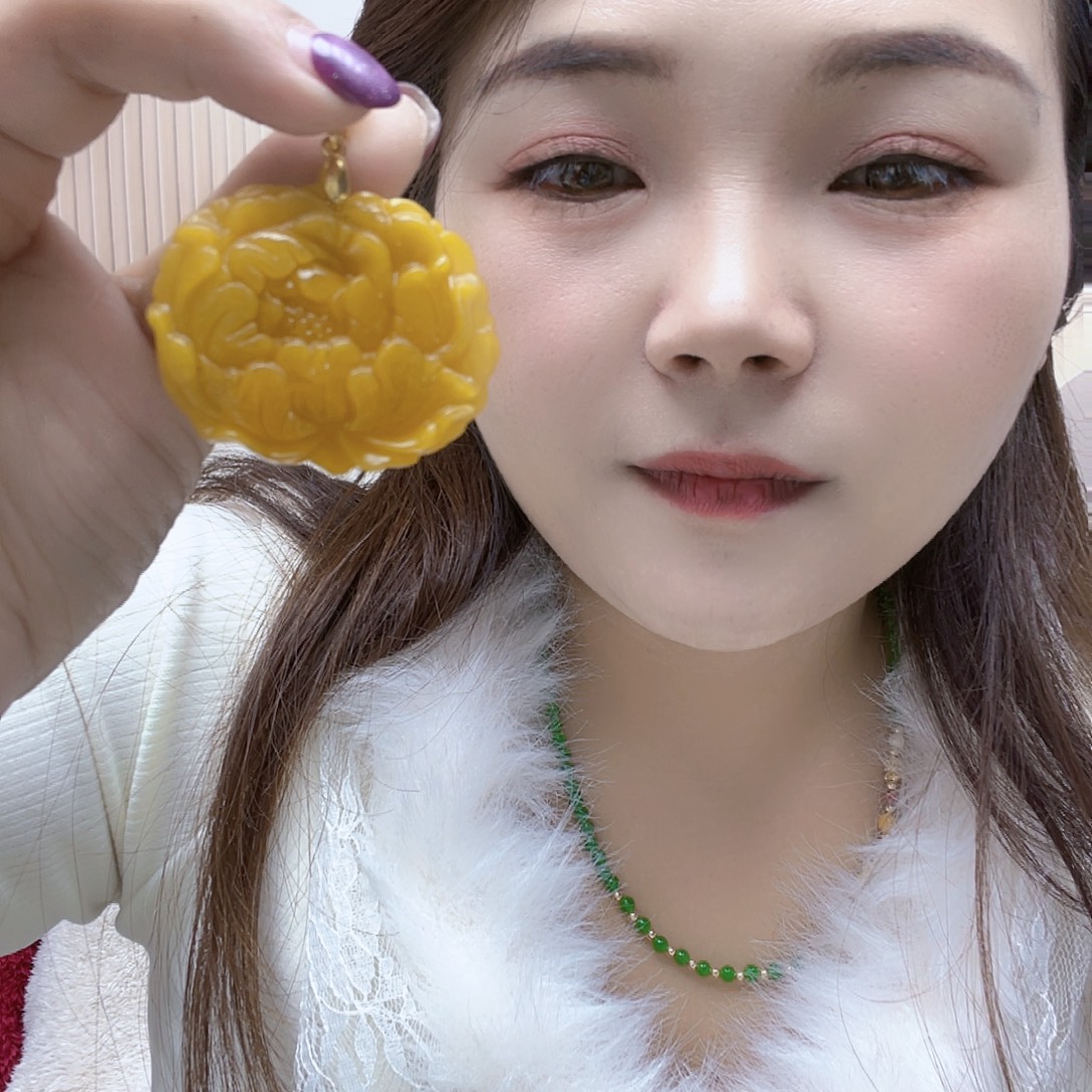 翡翠未镶嵌颈饰项链