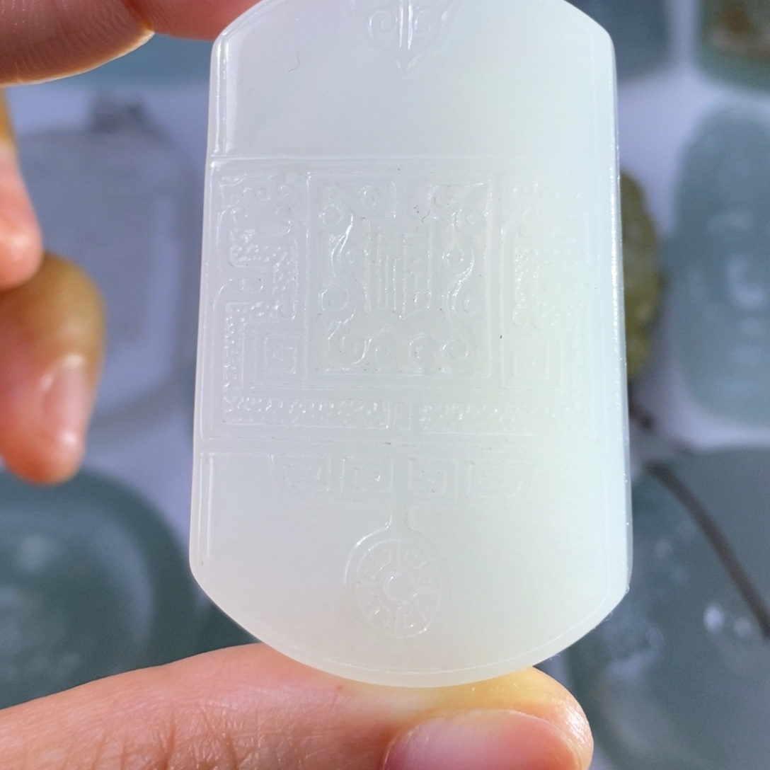 定制翡翠未镶嵌天然翡翠