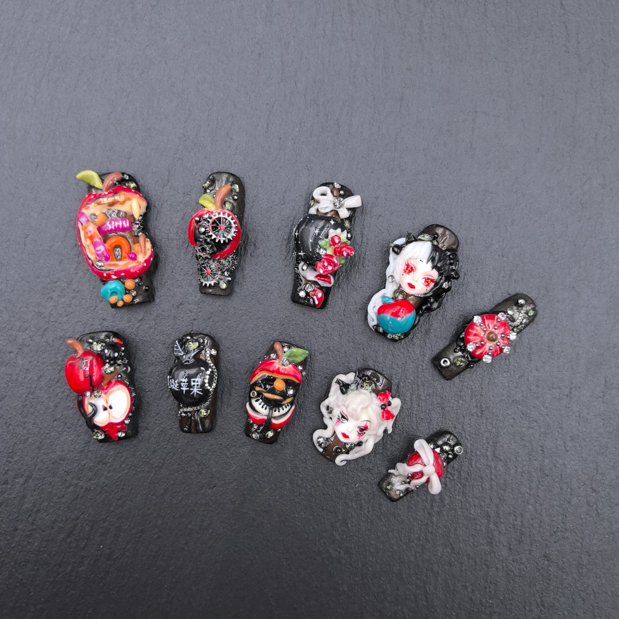 【Dandan出品】 黑苹果秘匣  纯手工重工设计娃娃款穿戴甲