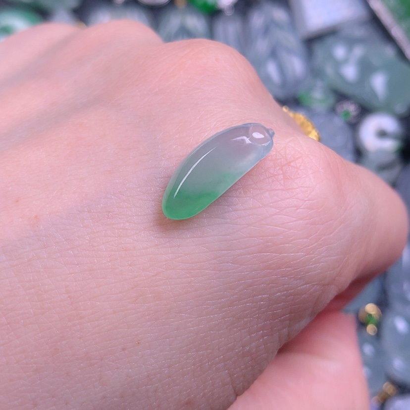 【闪购商品】翡翠未镶嵌颈饰左*天然缅甸翡翠