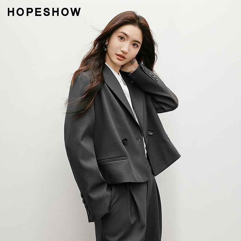 红袖春季2025新款女装肌理感正肩H型双排扣翻领短西装90125522201