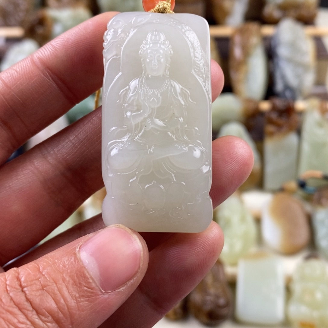 和田玉颈饰未镶嵌李*铭