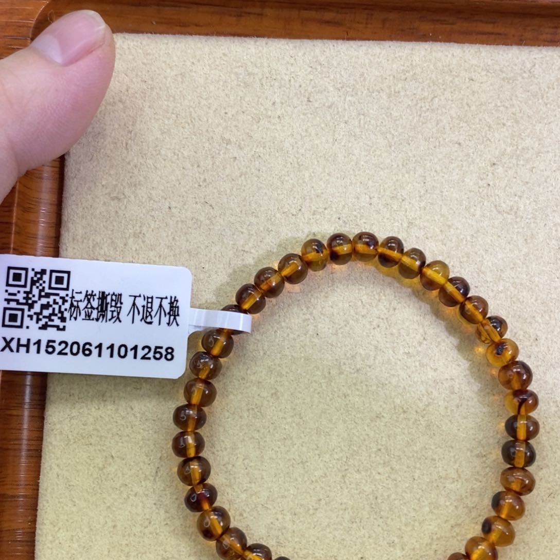 蜜蜡珠宝奇石未镶嵌