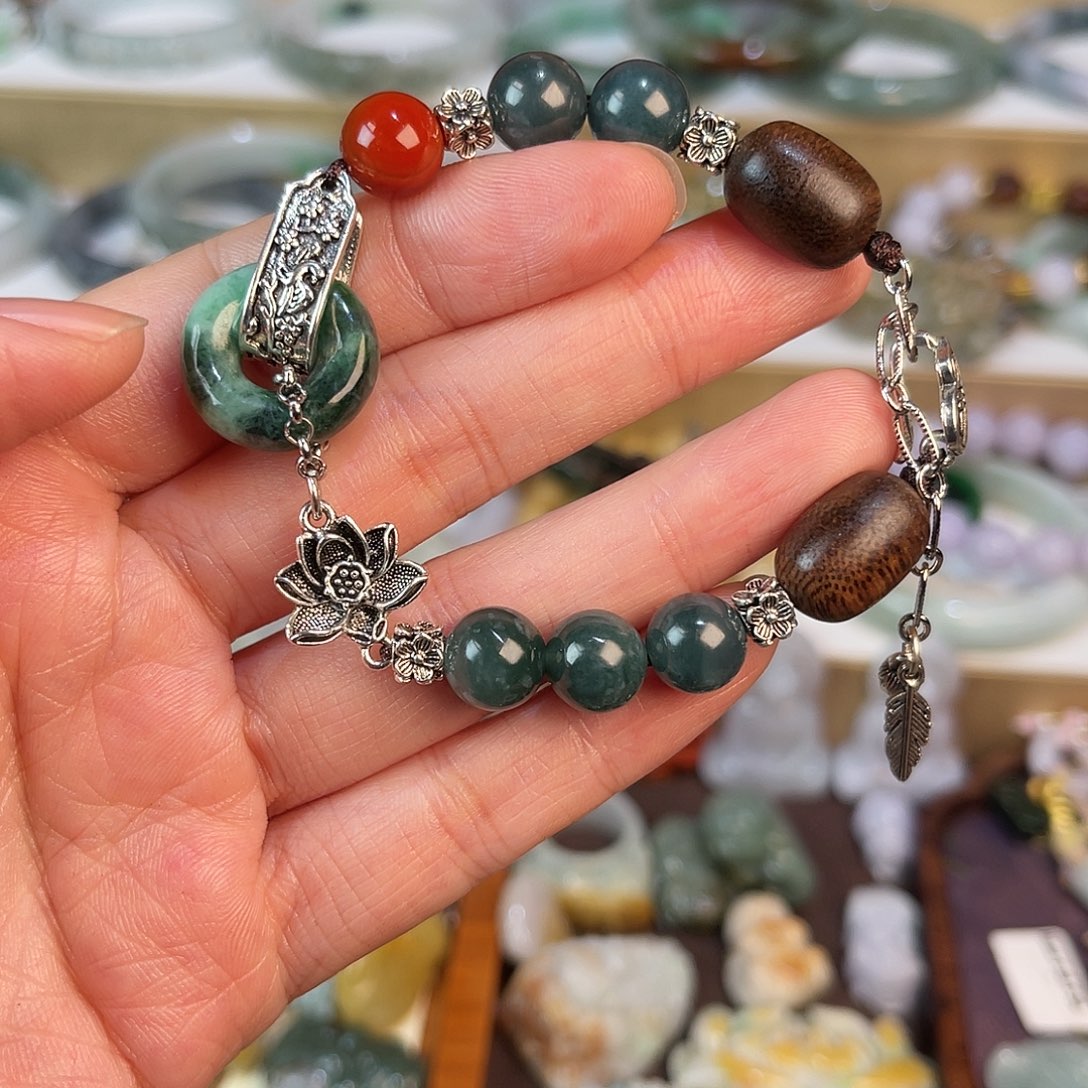 翡翠未镶嵌手链手链