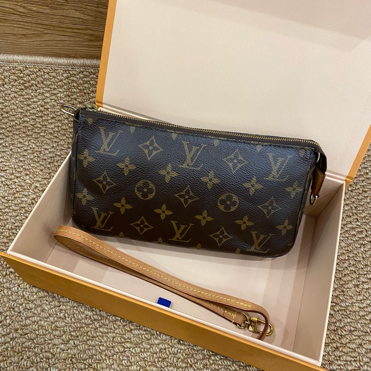 95新 LouisVuitton/路易威登 大麻将经典老花单肩包