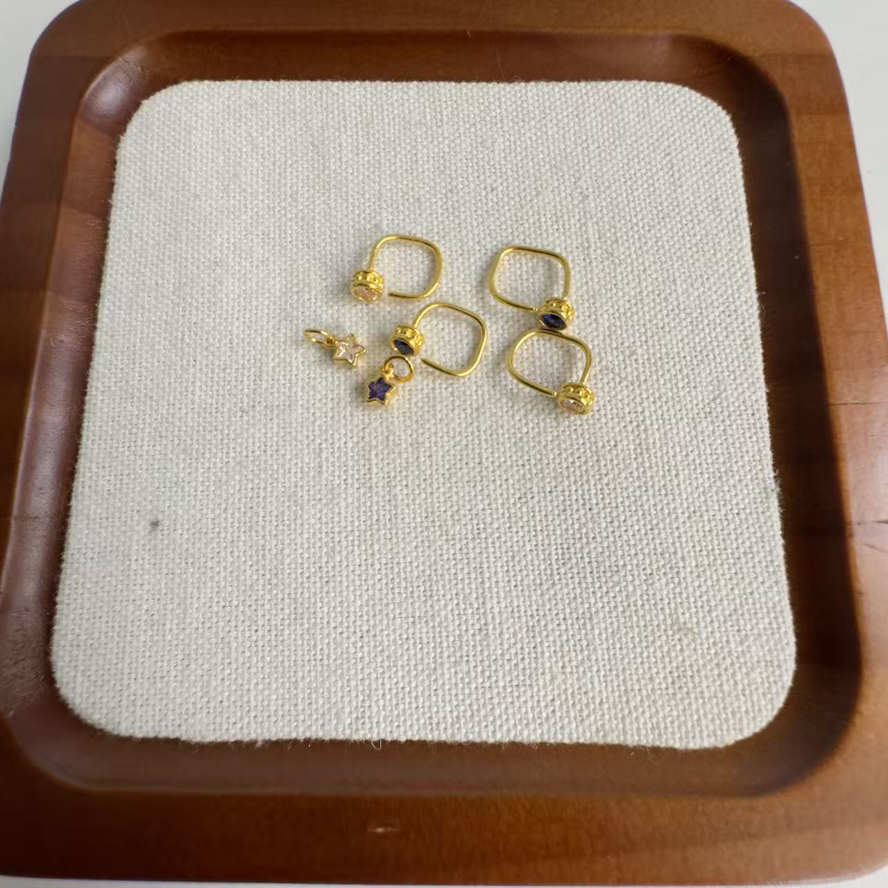 足金999 古法工艺耳钉星星滴流