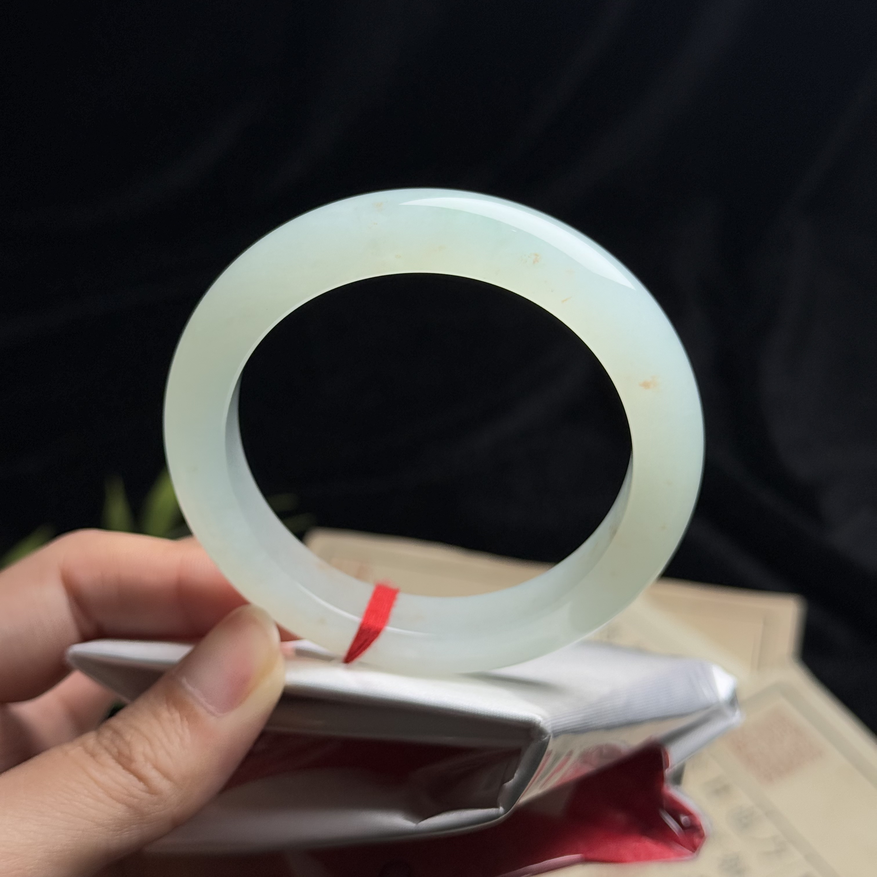 思懿珠宝   翡翠手镯54圈-56800-1