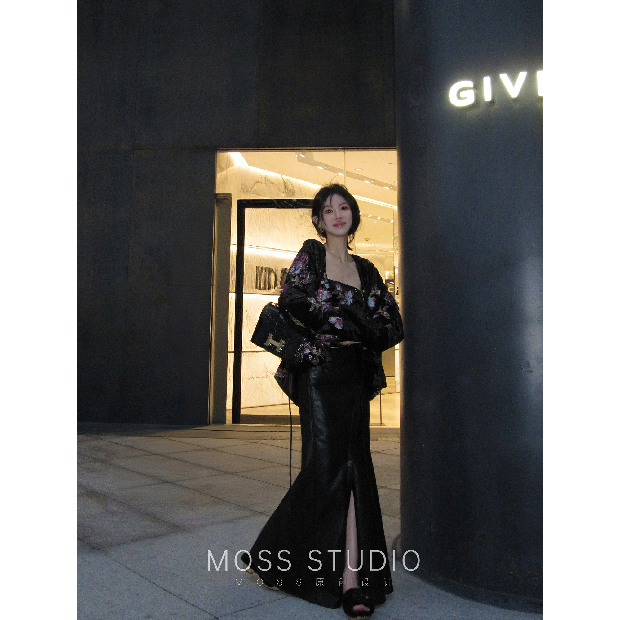 MOSS STUDIO 【雾邸西雅图】法式古特金属丝PU皮长款鱼尾半裙女