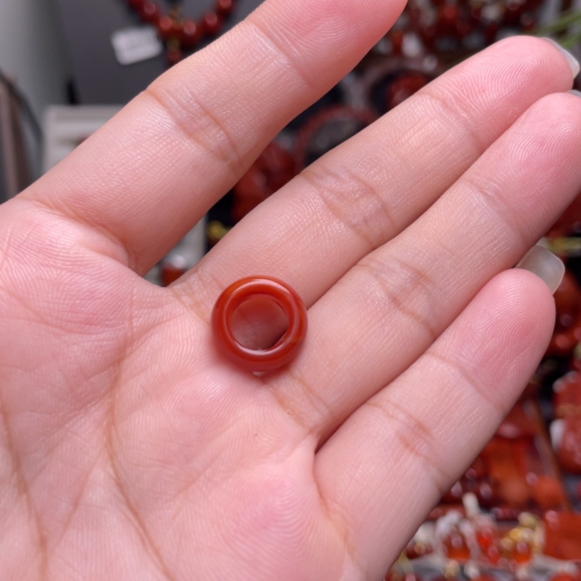 【闪购商品】南红玛瑙8.2mm圈口未镶嵌