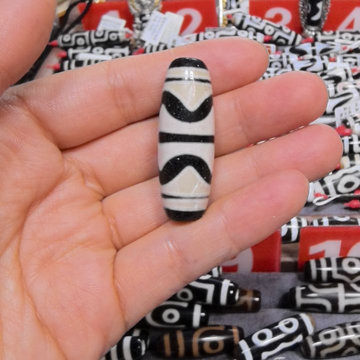 玛瑙/玉髓颈饰未镶嵌删****忆