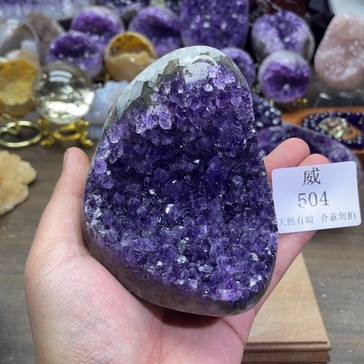 未镶嵌水晶珠宝半成品