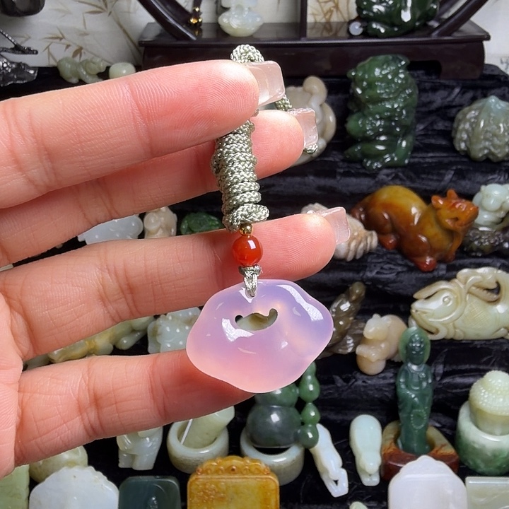 和田玉（糖玉）未镶嵌颈饰