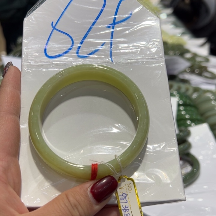 和田玉（糖玉）手镯未镶嵌