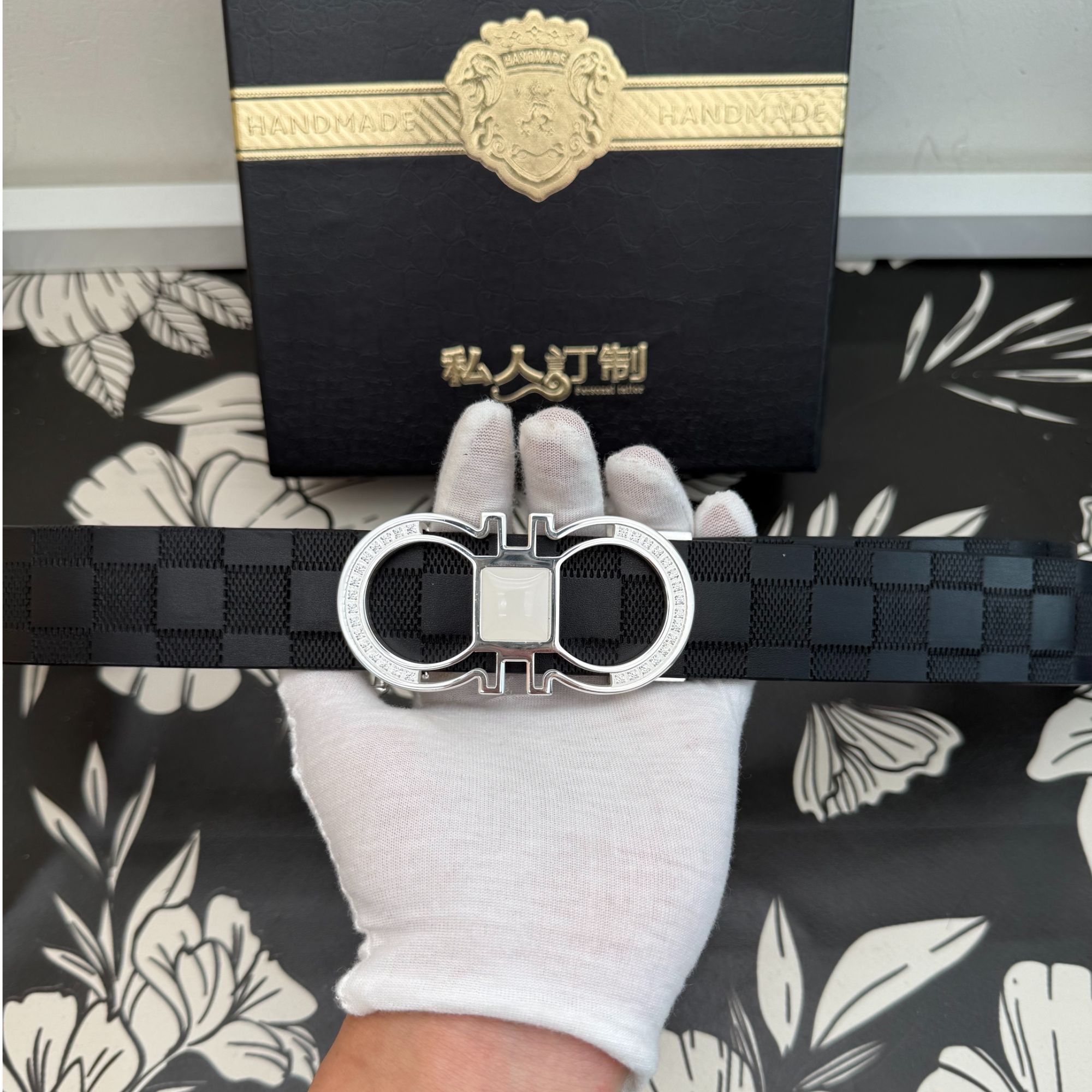 【3.5自动扣套装】 8字镶玉雕花格子自动扣皮带真牛皮带黑色整套-云