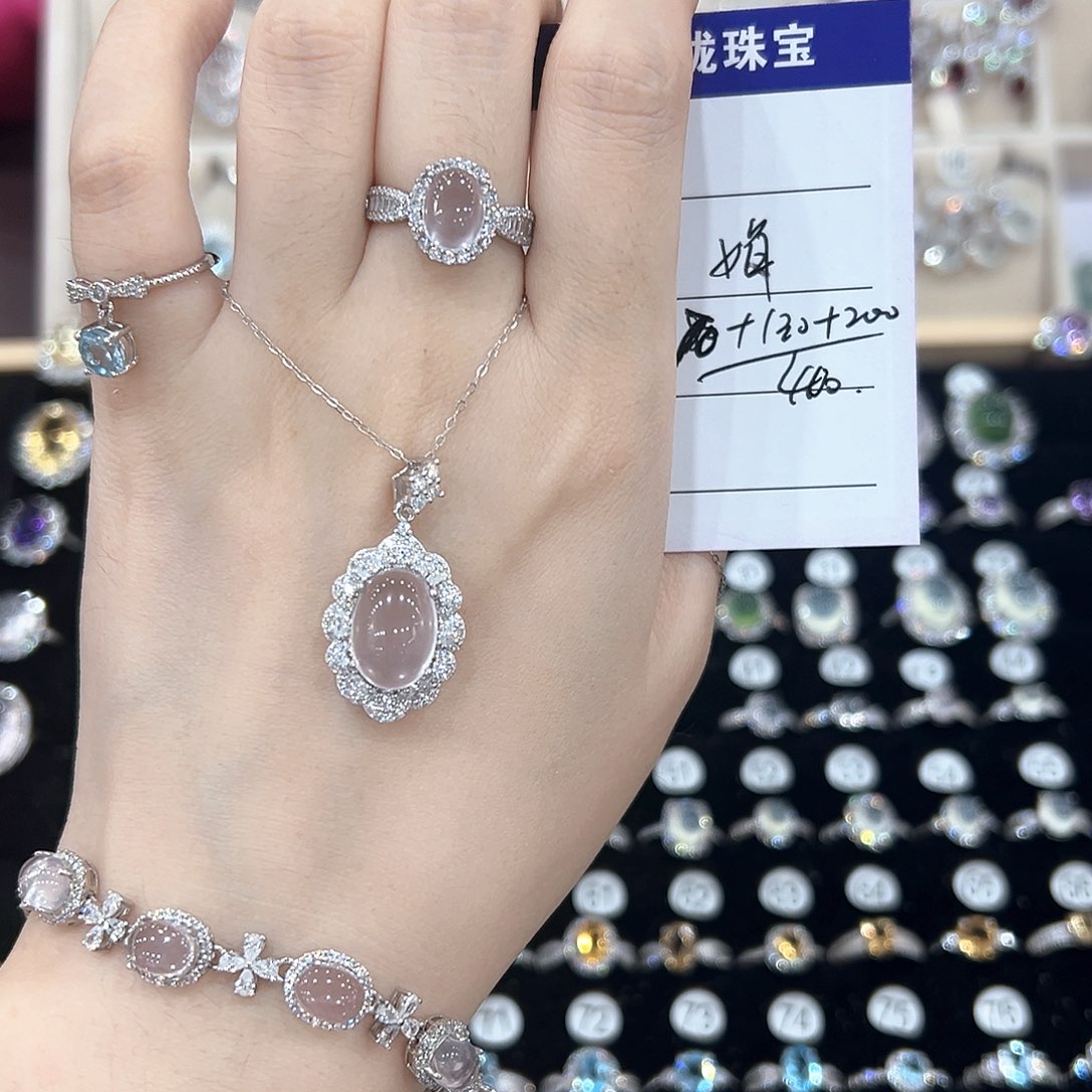 *****芙蓉石戒指银S925镶嵌