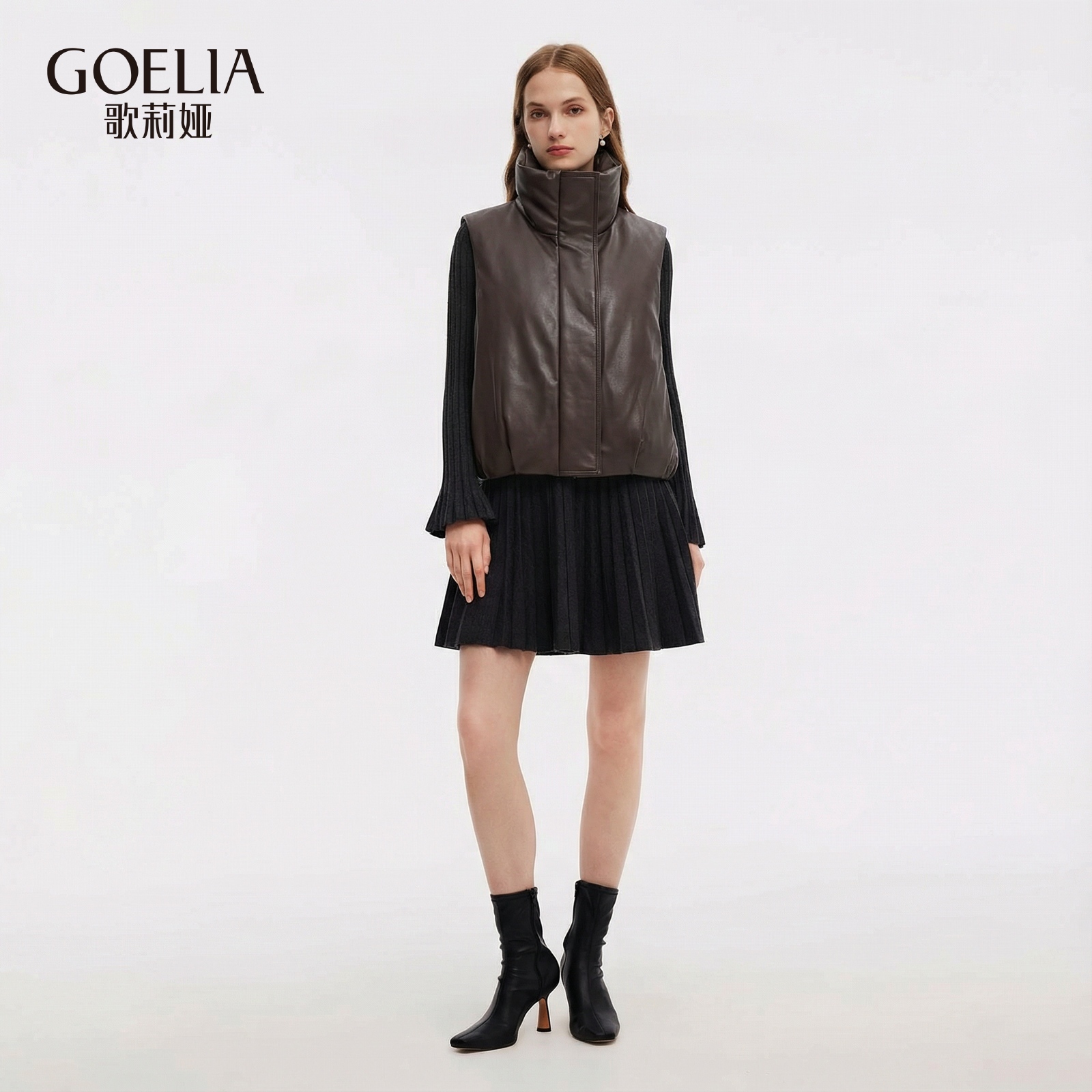 歌莉娅95白鹅绒马甲冬季新款百搭保暖外套休闲黑色女装1ESJ8B31A