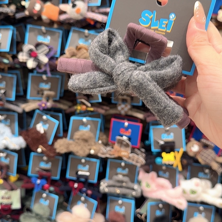 灰色蝴蝶结紫色抓夹