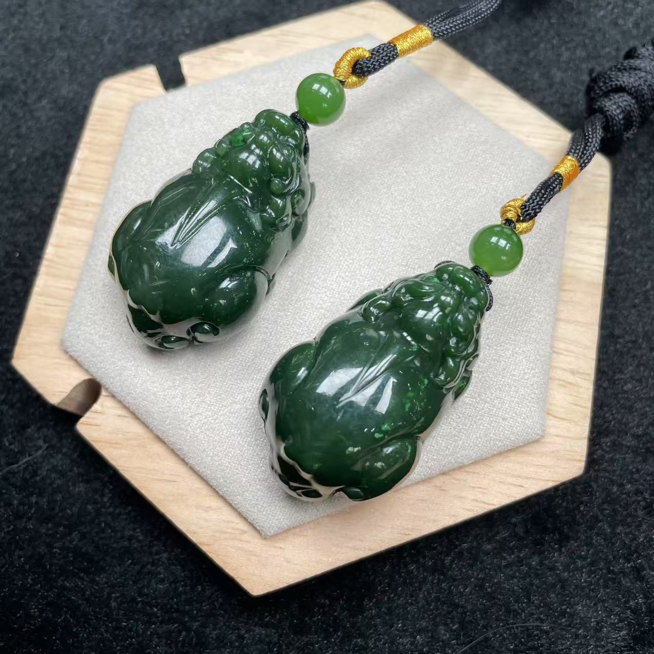 和田玉吊坠-883358T31-3AH27-多样性/发其一