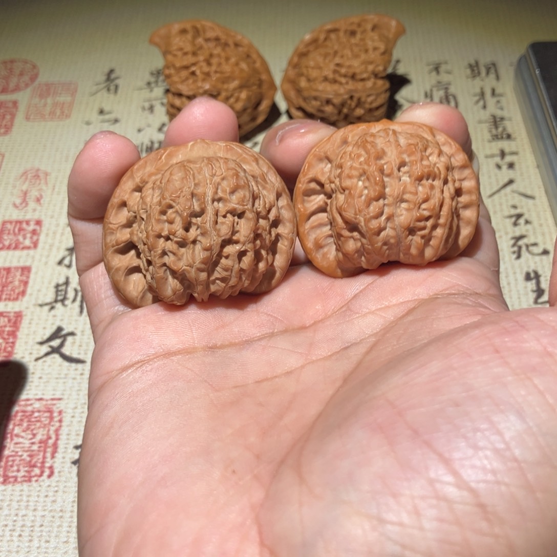 文玩核桃把件血麒麟41尺